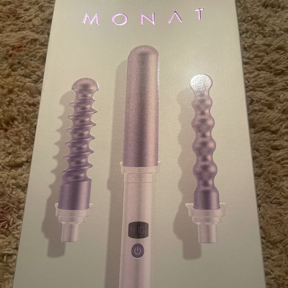 MONAT Total Control for Endless Curls